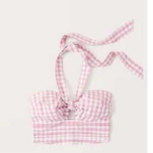 Really cute AF top. Perfect for country concert. Worn once.